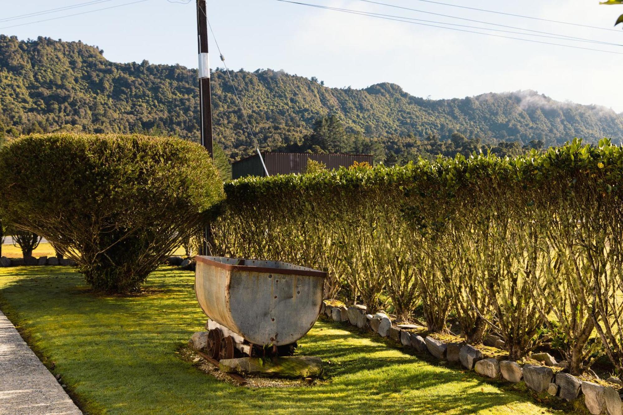 Apostles View Motel Greymouth Bagian luar foto